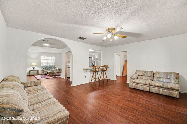 353 Krefeld Road NW, Palm Bay, FL 32907