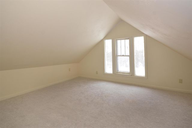 80 Vineyard Avenue, Battle Creek, MI 49037