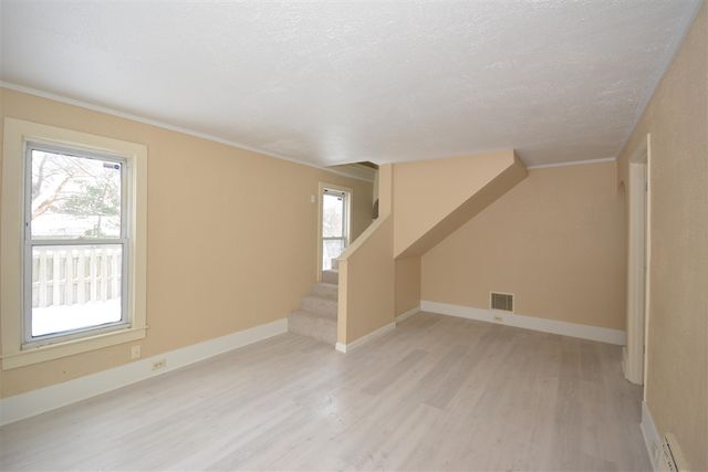 80 Vineyard Avenue, Battle Creek, MI 49037