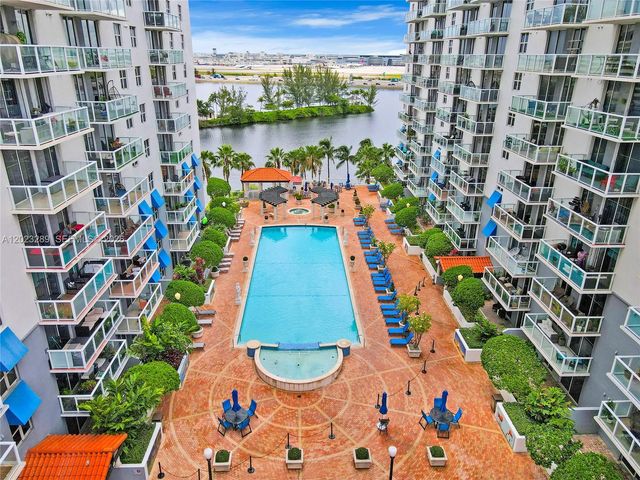 5077 NW 7th Street 517, Miami, FL 33126