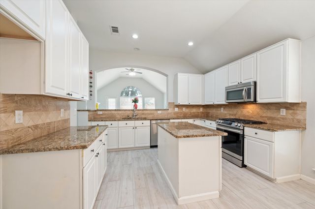 3517 Arbor Creek Lane, Flower Mound, TX 75022