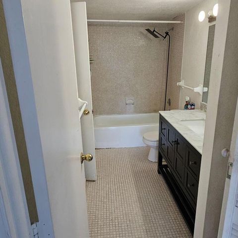 4174 Inverrary Drive 603, Lauderhill, FL 33319
