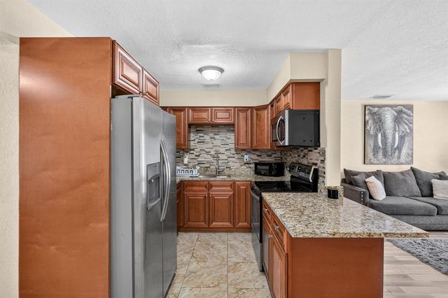 270 Iowa Avenue, Fort Lauderdale, FL 33312