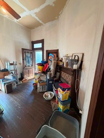 504 W Wardville Street, Cleburne, TX 76033