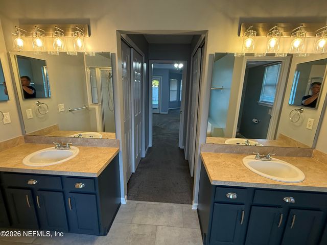 9339 WHISPER GLEN Drive, Jacksonville, FL 32222