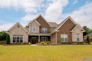 332 Merrydale Drive, Huntsville, AL 35811
