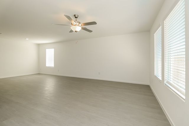 2752 Mistwood Drive, Fort Worth, TX 76108