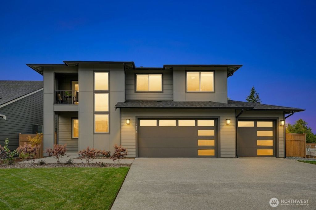 30230 11th Place S, Federal Way, WA 98003