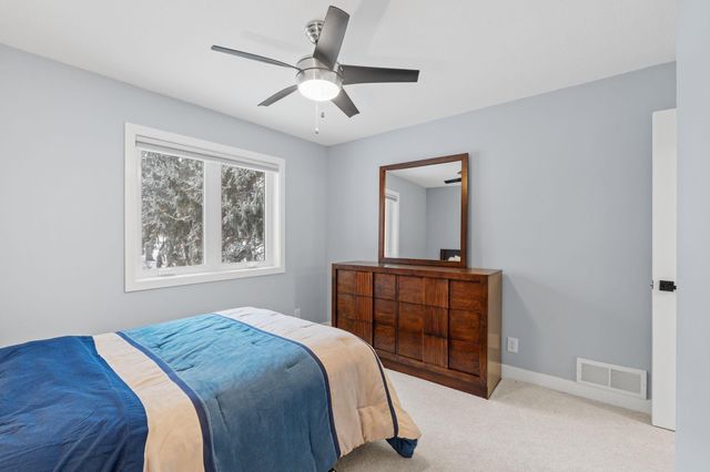 2129 Arkwright Street, Maplewood, MN 55117