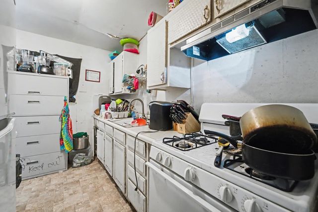 3899 Brougham Way, Olivehurst, CA 95961