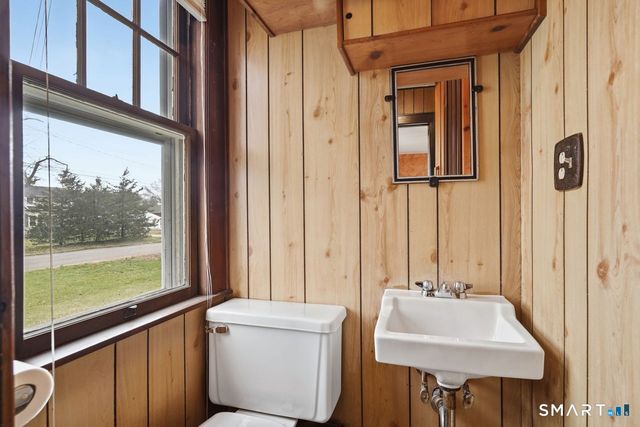 14 Watson Avenue, North Haven, CT 06473