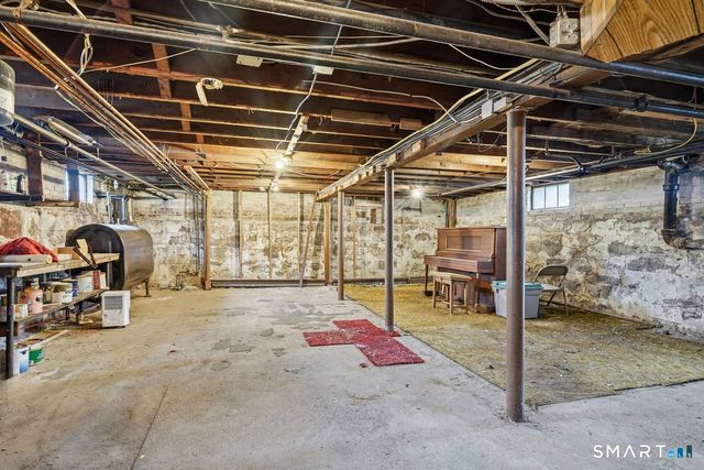 14 Watson Avenue, North Haven, CT 06473