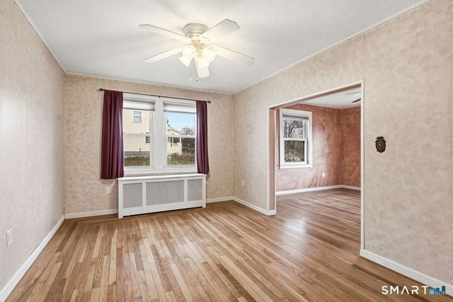 14 Watson Avenue, North Haven, CT 06473