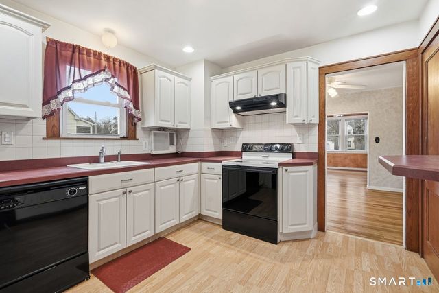 14 Watson Avenue, North Haven, CT 06473