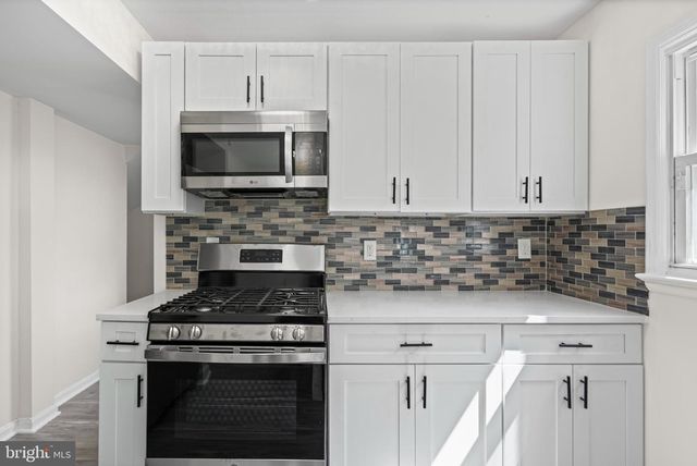 1142 LINDEN AVE, Takoma Park, MD 20912