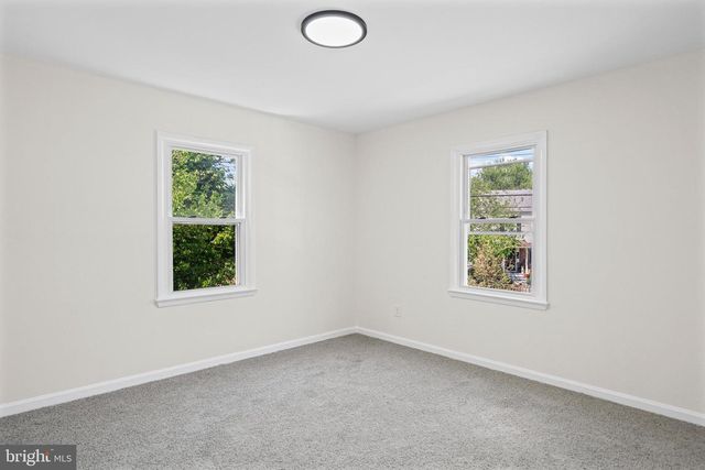 1142 LINDEN AVE, Takoma Park, MD 20912