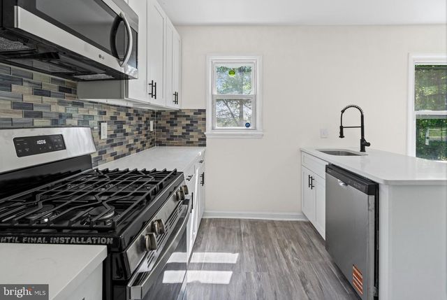 1142 LINDEN AVE, Takoma Park, MD 20912