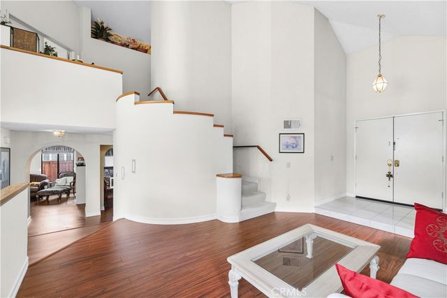 10133 Saddlehill, Rancho Cucamonga, CA 91737