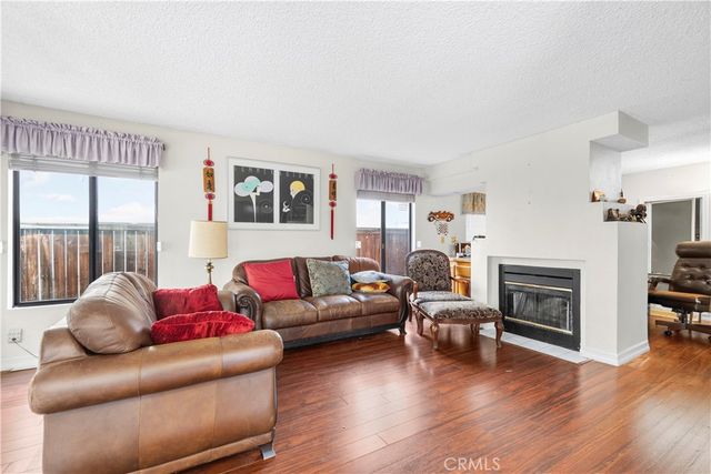 10133 Saddlehill, Rancho Cucamonga, CA 91737
