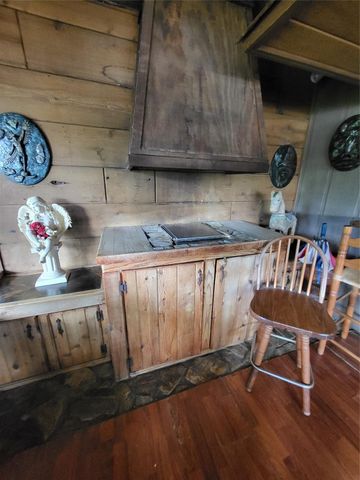 70 Tin House Cove Rd, Lorida, FL 33857