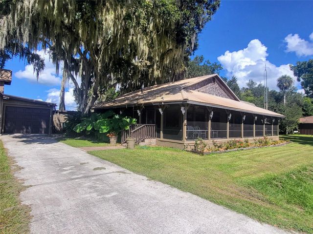 70 Tin House Cove Rd, Lorida, FL 33857