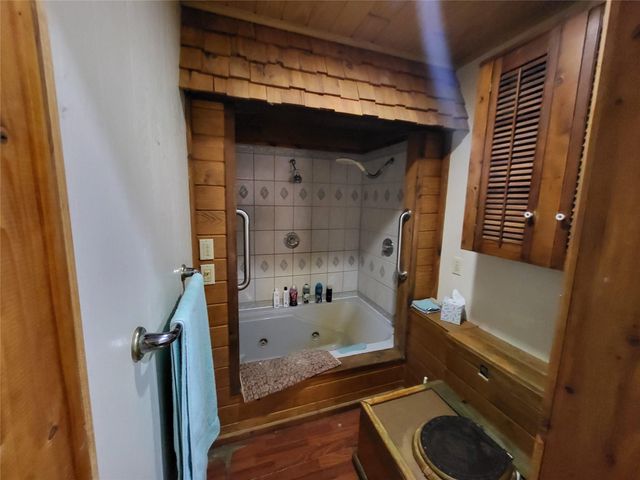 70 Tin House Cove Rd, Lorida, FL 33857