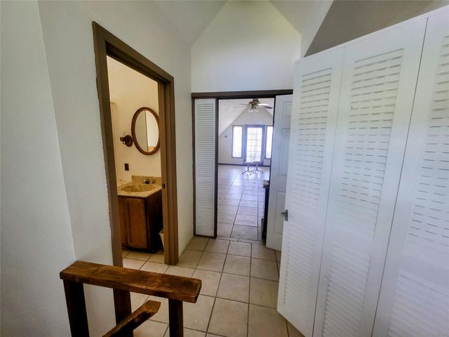 70 Tin House Cove Rd, Lorida, FL 33857