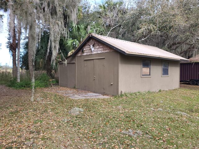 70 Tin House Cove Rd, Lorida, FL 33857