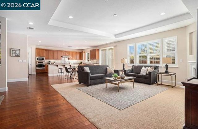 2284 Demartini Ln, Brentwood, CA 94513