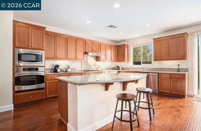 2284 Demartini Ln, Brentwood, CA 94513