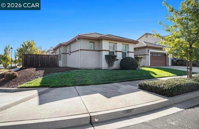 2284 Demartini Ln, Brentwood, CA 94513