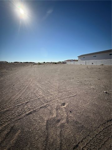 6272 S Via Del Mar, Fort Mohave, AZ 86426