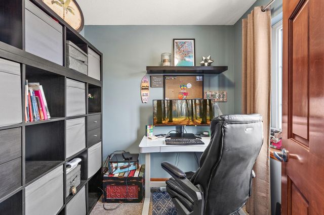 8139 Oakview Lane N, Maple Grove, MN 55369