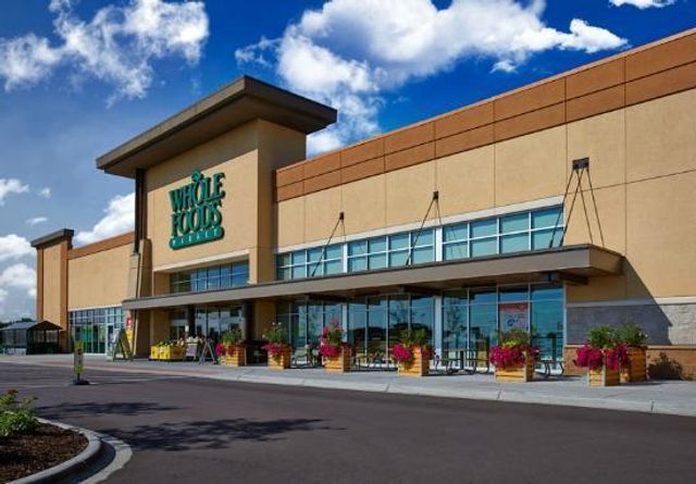 8139 Oakview Lane N, Maple Grove, MN 55369