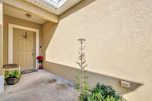 2211 28TH AVENUE E, Palmetto, FL 34221