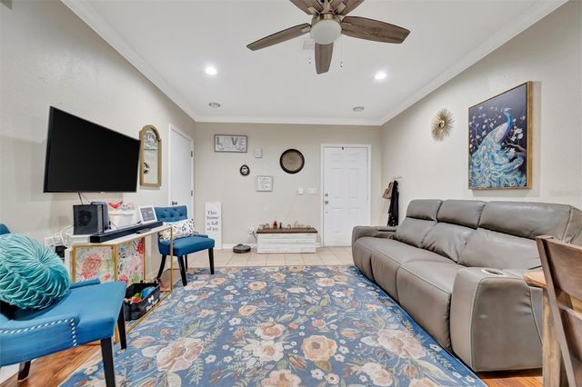 2211 28TH AVENUE E, Palmetto, FL 34221