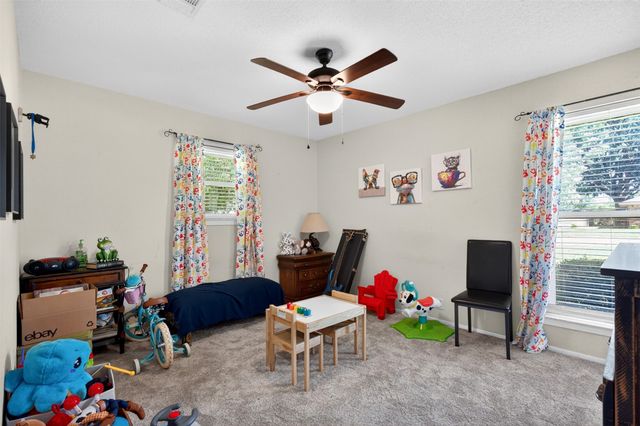 1218 Crestwood Drive, Cleburne, TX 76033