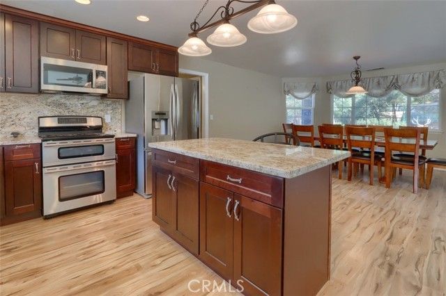 38788 Goldenrod Lane, Oakhurst, CA 93644