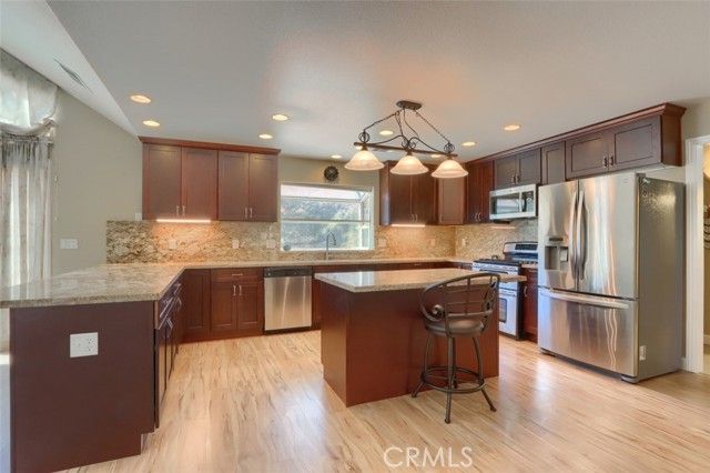 38788 Goldenrod Lane, Oakhurst, CA 93644