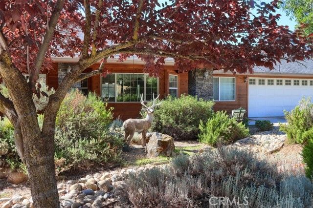 38788 Goldenrod Lane, Oakhurst, CA 93644