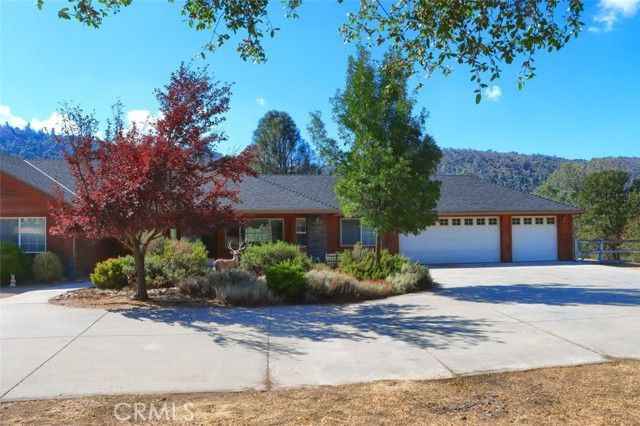 38788 Goldenrod Lane, Oakhurst, CA 93644