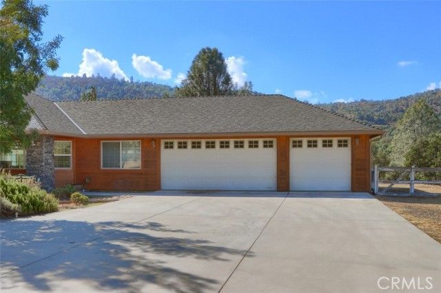 38788 Goldenrod Lane, Oakhurst, CA 93644