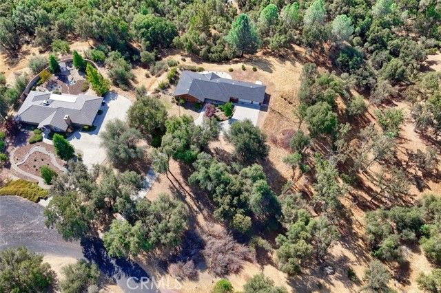38788 Goldenrod Lane, Oakhurst, CA 93644