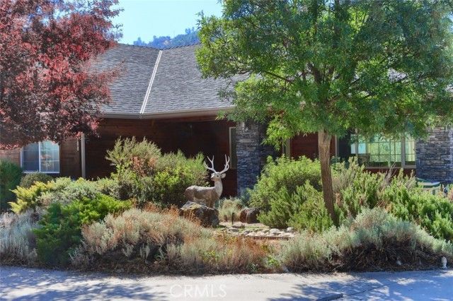 38788 Goldenrod Lane, Oakhurst, CA 93644