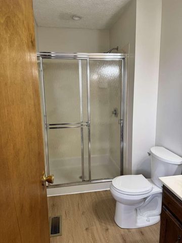 5701 Shannon Heights Boulevard, Dublin, OH 43016