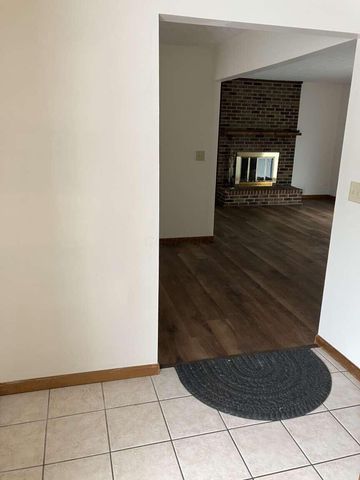 5701 Shannon Heights Boulevard, Dublin, OH 43016