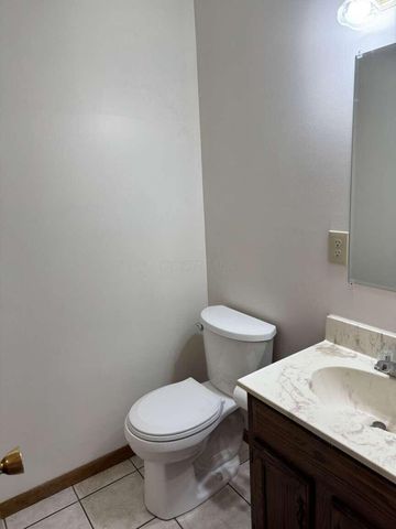 5701 Shannon Heights Boulevard, Dublin, OH 43016