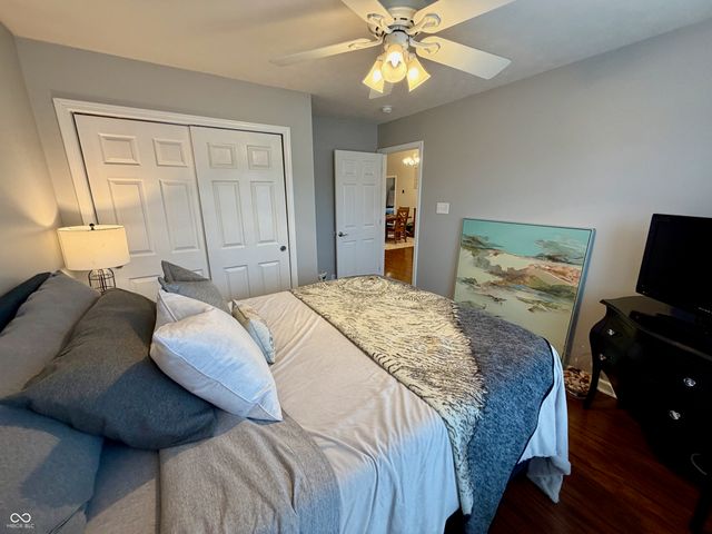 8566 Captain Drive, Avon, IN 46123