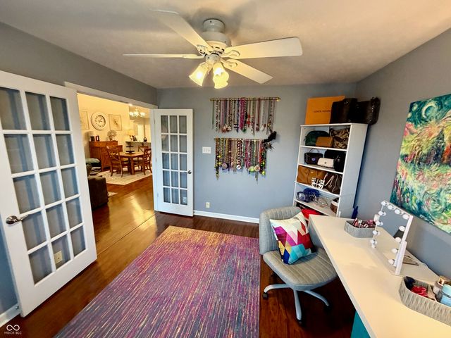 8566 Captain Drive, Avon, IN 46123