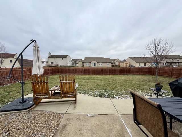 8566 Captain Drive, Avon, IN 46123